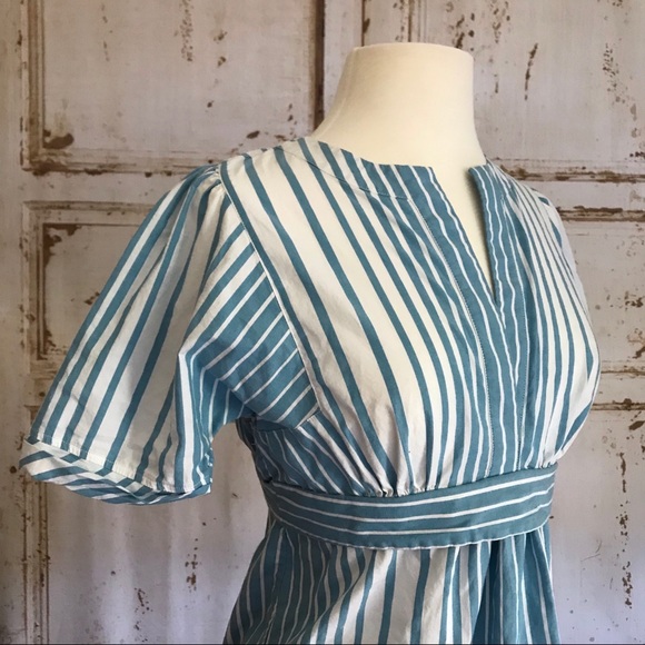 BCBGMaxAzria Striped Top M - Picture 5 of 6